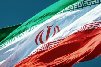 red white and green flag - iran flag