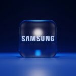 a blue cube with a white logo