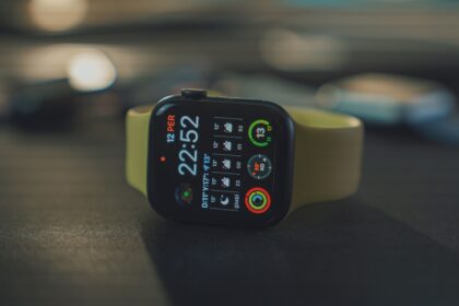 white sports band apple watch
