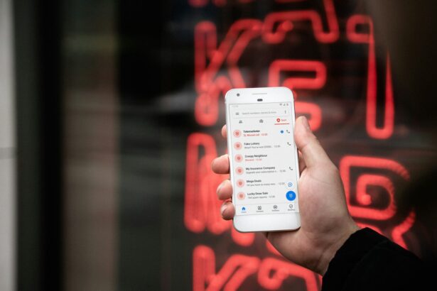 person holding white samsung galaxys 4